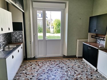 Appartement a vendre Montfort-sur-Meu 35160 Ille-et-Vilaine 89 m2 4 pièces 162440 euros