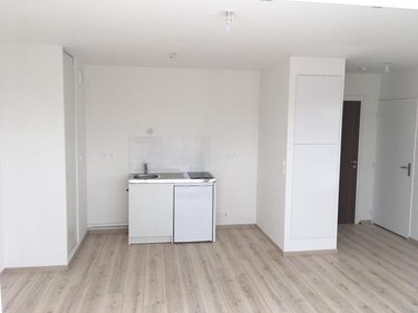 Location appartement Rennes 35000 Ille-et-Vilaine 42 m2 2 pièces 818 euros