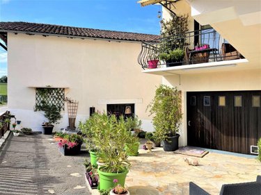 Maison a vendre Montredon 46270 Lot 220 m2 8 pièces 157500 euros