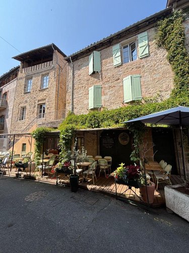 Immeuble a vendre Figeac 46100 Lot 544 m2  497400 euros