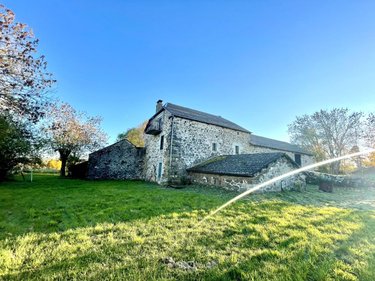 Maison a vendre Val-d'Arcomie 15320 Cantal 441 m2 12 pièces 399000 euros