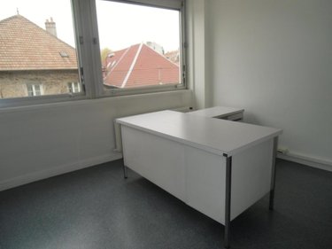 Immeuble a vendre Besançon 25000 Doubs 1408 m2  2300000 euros