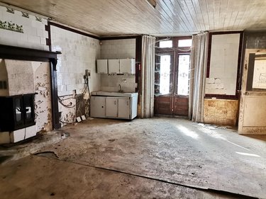 Maison a vendre Médréac 35360 Ille-et-Vilaine 275 m2 6 pièces 46000 euros