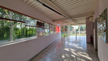 Fonds et murs commerciaux a vendre Plourin-lès-Morlaix 29600 Finistère 1094 m2  514050 euros