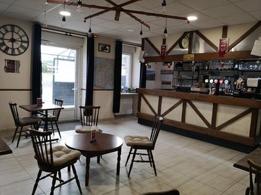 Fonds et murs commerciaux a vendre Précey 50220 Manche 260 m2  417520 euros