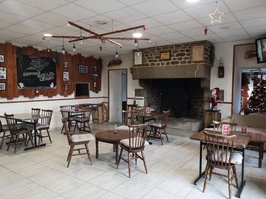 Fonds et murs commerciaux a vendre Précey 50220 Manche 260 m2  417520 euros