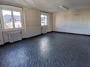 Appartement a vendre Montfort-sur-Meu 35160 Ille-et-Vilaine 90 m2 3 pièces 136000 euros