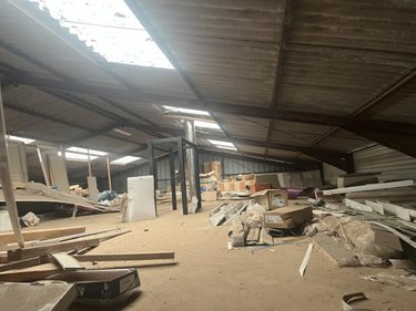 Immeuble a vendre Sepmes 37800 Indre-et-Loire 600 m2  106000 euros