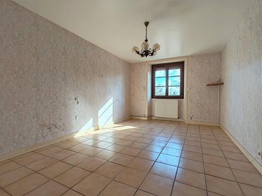 Maison a vendre Doué-en-Anjou 49700 Maine-et-Loire 153 m2 7 pièces 262000 euros