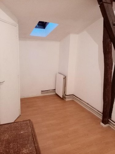 Immeuble a vendre Figeac 46100 Lot 260 m2  260500 euros