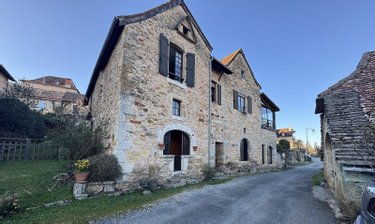 Maison a vendre Faycelles 46100 Lot 227 m2 7 pièces 259900 euros