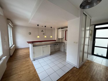 Location appartement Rennes 35000 Ille-et-Vilaine 52 m2 2 pièces 666 euros