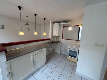 Location appartement Rennes 35000 Ille-et-Vilaine 52 m2 2 pièces 666 euros