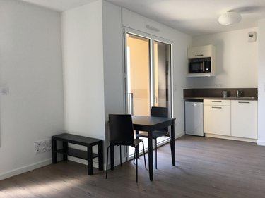 Location appartement Rennes 35000 Ille-et-Vilaine 29 m2 1 pièce 582 euros