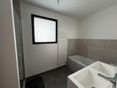 Location maison Le Rheu 35650 Ille-et-Vilaine 113 m2 5 pièces 1150 euros