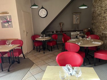 Immeuble a vendre Lannion 22300 Côtes-d'Armor 236 m2  309280 euros