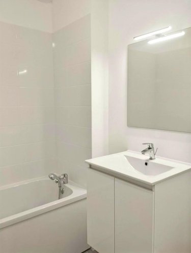 Location appartement Soliers 14540 Calvados 72 m2 3 pièces 970 euros