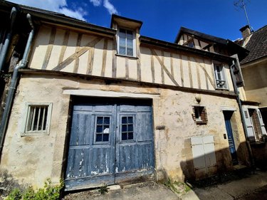 Immeuble a vendre Bar-sur-Seine 10110 Aube 203 m2  169000 euros