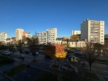 Location appartement Rennes 35000 Ille-et-Vilaine 39 m2 2 pièces 750 euros