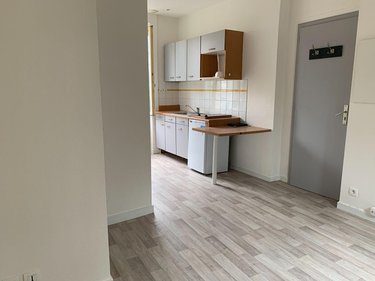 Location appartement Rennes 35000 Ille-et-Vilaine 17 m2 1 pièce 420 euros