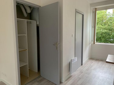 Location appartement Rennes 35000 Ille-et-Vilaine 17 m2 1 pièce 420 euros