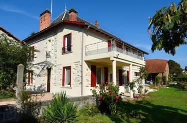 Maison a vendre Bagnac-sur-Célé 46270 Lot 302 m2 10 pièces 466500 euros