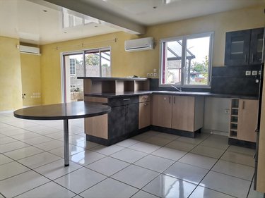 Maison a vendre Gévezé 35850 Ille-et-Vilaine 203 m2 6 pièces 324880 euros