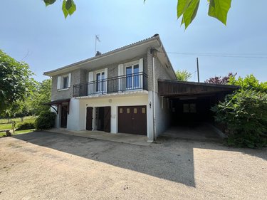 Maison a vendre Bagnac-sur-Célé 46270 Lot 117 m2 6 pièces 116300 euros