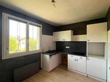 Maison a vendre Bagnac-sur-Célé 46270 Lot 117 m2 6 pièces 116300 euros