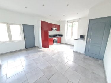 Location appartement Montoire-sur-le-Loir 41800 Loir-et-Cher 58 m2 4 pièces 550 euros