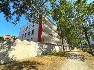 Appartement a vendre Saint-Jacques-de-la-Lande 35136 Ille-et-Vilaine 76 m2 4 pièces 172425 euros