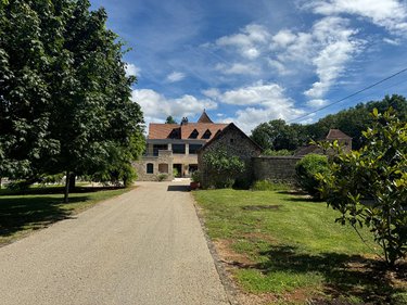 Maison a vendre Villeneuve 12260 Aveyron 249 m2 7 pièces 698250 euros