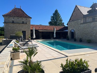 Maison a vendre Villeneuve 12260 Aveyron 249 m2 7 pièces 698250 euros
