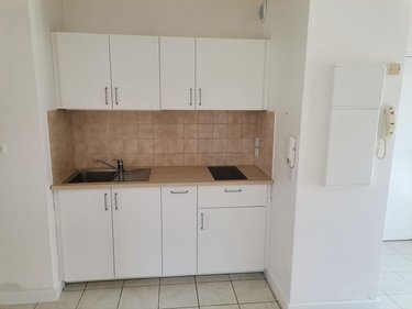 Appartement a vendre Montfort-sur-Meu 35160 Ille-et-Vilaine 46 m2 2 pièces 127000 euros