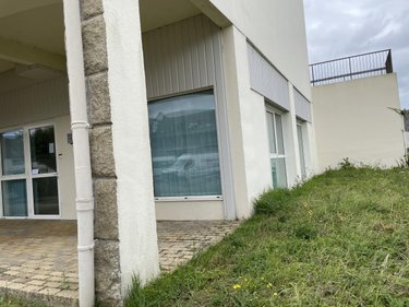 Fonds et murs commerciaux a vendre Paimpol 22500 Côtes-d'Armor 50 m2  177660 euros