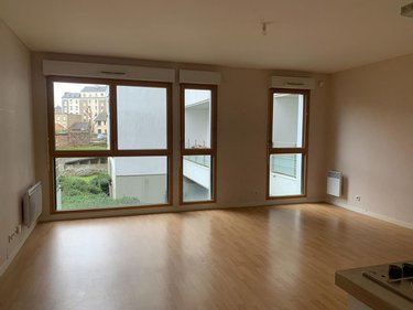 Location appartement Rennes 35000 Ille-et-Vilaine 33 m2 1 pièce 380 euros