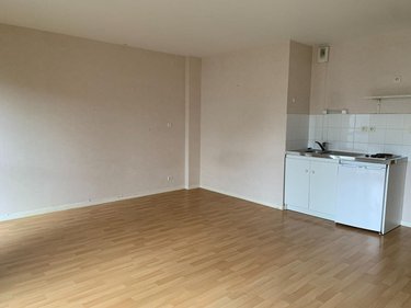 Location appartement Rennes 35000 Ille-et-Vilaine 33 m2 1 pièce 380 euros