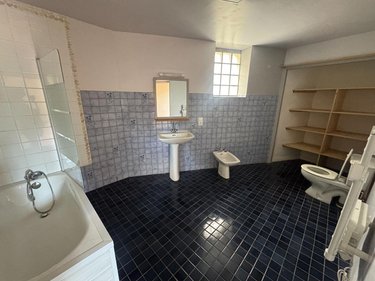 Maison a vendre Bagnac-sur-Célé 46270 Lot 90 m2 4 pièces 74200 euros