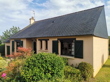 Maison a vendre Montfort-sur-Meu 35160 Ille-et-Vilaine 91 m2 5 pièces 256760 euros