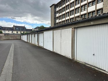 Garage et parking a vendre Rennes 35000 Ille-et-Vilaine  19000 euros
