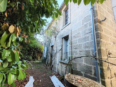 Maison a vendre Doué-en-Anjou 49700 Maine-et-Loire 89 m2 4 pièces 33200 euros