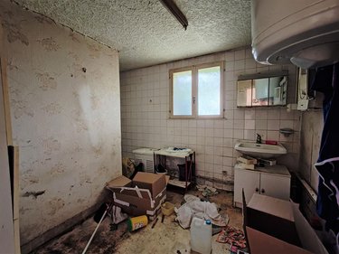 Maison a vendre Doué-en-Anjou 49700 Maine-et-Loire 89 m2 4 pièces 33200 euros