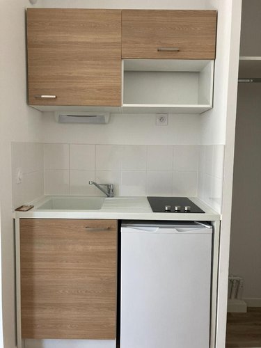 Location appartement Rennes 35000 Ille-et-Vilaine 24 m2 1 pièce 530 euros