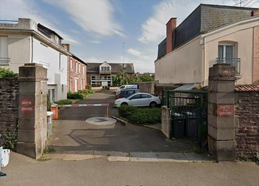 Garage et parking a vendre Rennes 35000 Ille-et-Vilaine 13 m2  19500 euros