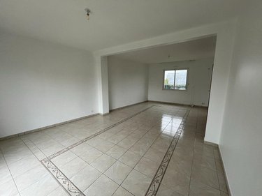 Location maison Montfort-sur-Meu 35160 Ille-et-Vilaine 119 m2 5 pièces 1100 euros