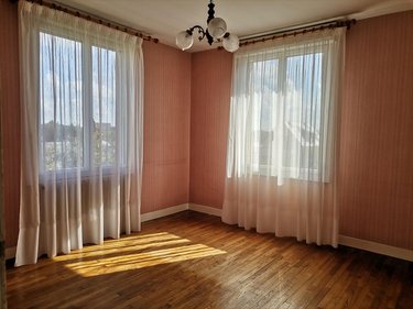 Maison a vendre Montfort-sur-Meu 35160 Ille-et-Vilaine 115 m2 7 pièces 241040 euros