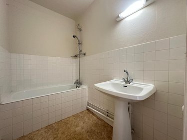 Appartement a vendre Rennes 35000 Ille-et-Vilaine 61 m2 3 pièces 135272 euros