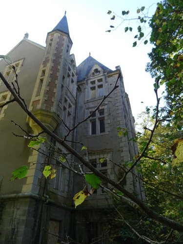 Maison a vendre Sacé 53470 Mayenne 413 m2  470340 euros