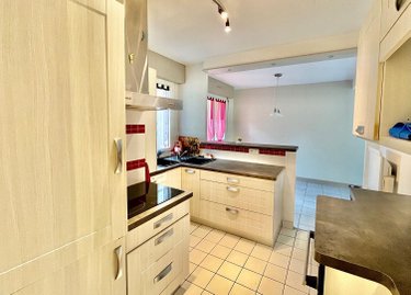 Appartement a vendre Montfort-sur-Meu 35160 Ille-et-Vilaine 61 m2 3 pièces 167680 euros