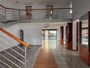 Location divers Saint-Jacques-de-la-Lande 35136 Ille-et-Vilaine 186 m2  1643 euros